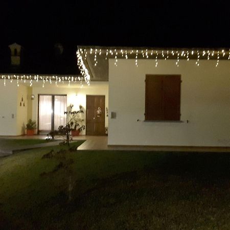 Marinella B&B Cornale ภายนอก รูปภาพ