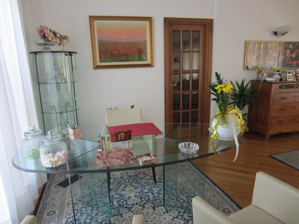Marinella B&B Cornale ภายนอก รูปภาพ