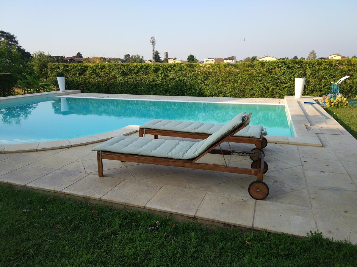 Marinella B&B Cornale ภายนอก รูปภาพ